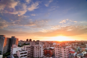 昨天的夕陽....頂樓亂亂拍...