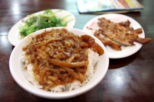 魯肉飯