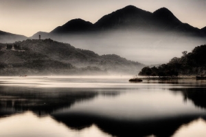 南投魚池鄉 山水拱秀水紗蓮