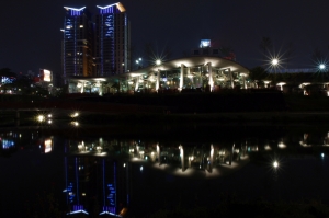 新手秋紅谷練拍夜景