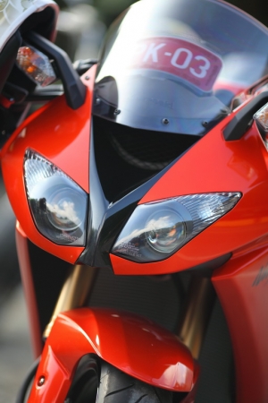 2010 年式 Kawasaki 10R 現身