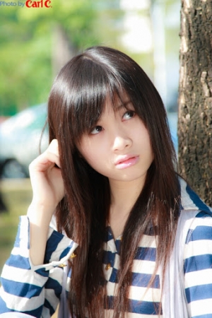 中興大學外拍 清純學生妹~Lucia