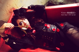 +哥德聖堂+ Violet