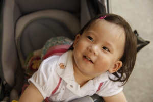 小女妍妍之<你在看我嗎>