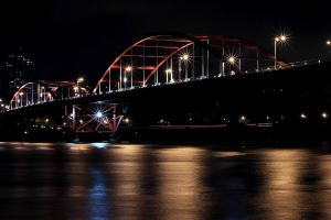 老鏡頭夜曝表現~~關渡橋~~
