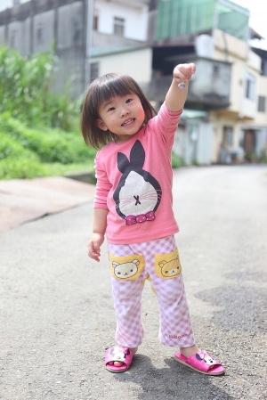 彭大妞2Y2M&彭小妞5M