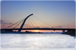 夕落大直橋