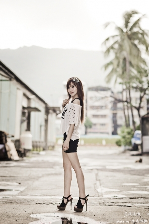 2012.06.23 花很迷惘 by 情為何物