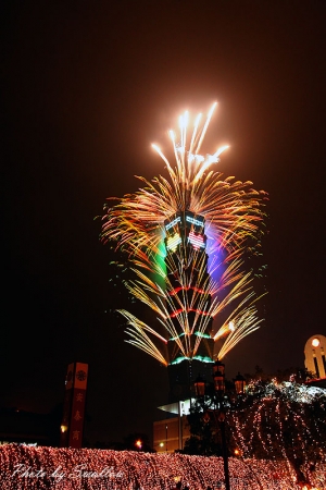 2009新年快樂-101大樓煙火