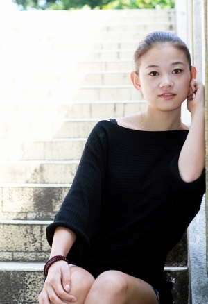 娜&nbsp;&nbsp;&nbsp;&nbsp;一個人