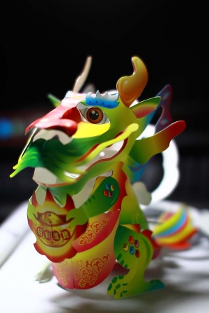 各地龍年燈籠大不同