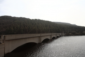 英國山峰區國家公園健行 - Ladybower (圖多)