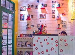 600D挑戰ISO3200~~板橋無敵漢堡