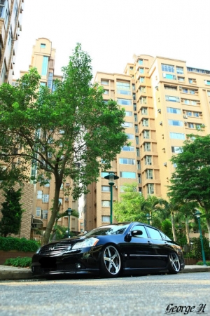 天氣好再拍愛車~請大大指教
