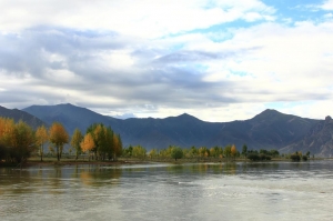 最接近天堂的地方--西藏雅魯藏布江篇
