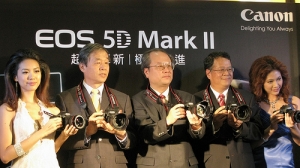 5D mark 2 無敵兔資展發表會