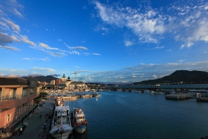 少見的福容大飯店小火燒雲