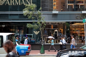 熱帶風暴洛坦逼近香港