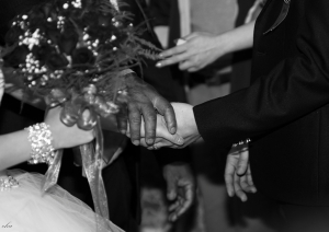 我是不是該拍些正常點的照片啊.....??