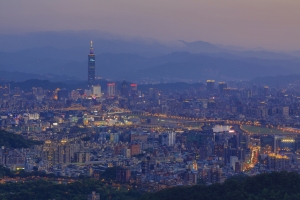 碧山巖上的大台北夜景~入夜