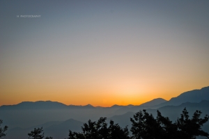 € 日出。阿里山。日落。關山。星軌。龍磐