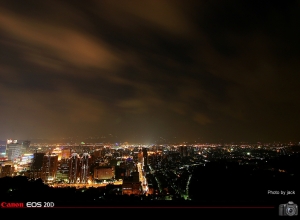 鳳凰前的象山夜