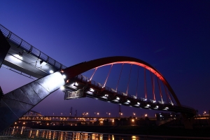 初次造訪 - 彩虹橋