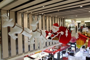 高雄 左營新光三越 空中耶誕老公公