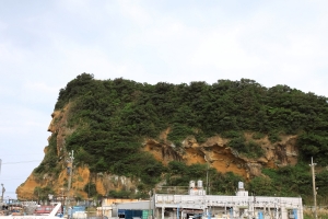 看看這座山像什麼？