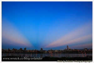 遲來的大稻埕花火