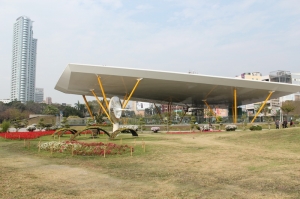 高雄近鄰--中央公園