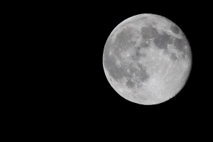 今晚台北的月亮