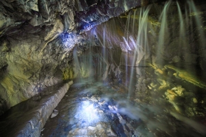 白楊步道.....水簾洞之美