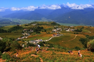 我的故鄉..六十石山