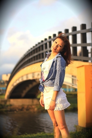 自家女王二重疏洪道外拍(終於把圖貼上了)