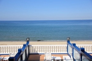 讓人流連忘返的白色沙灘-萬里