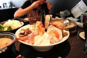 今年不烤肉，改吃品火鍋!