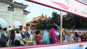 2011 夢想嘉年華 創意踩街