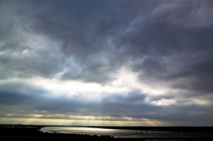 風超大的結婚日