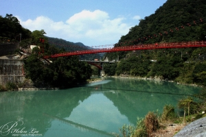 這係蝦米!?如武林般的瀑布~