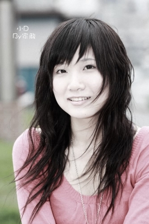 小D