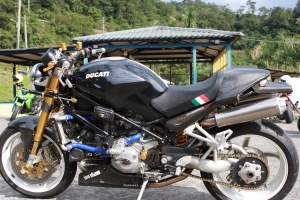 改好大的 DUCATI