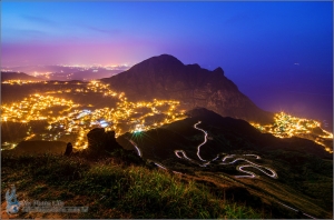 九份黃金山城．夜