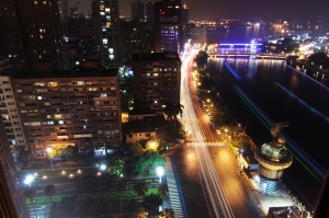 高雄愛河 國X 俯瞰愛河夜景