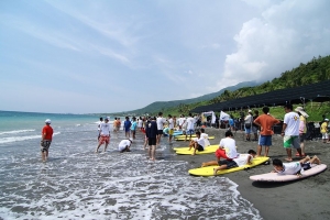 成功鎮第二屆沖浪体驗營