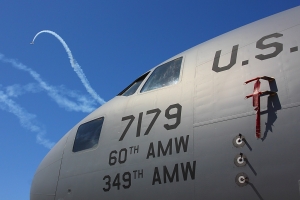 Travis AFB Air Show 7/30/2011 (五之二)