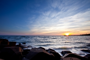 台南芭樂景點一張流...四草橋！