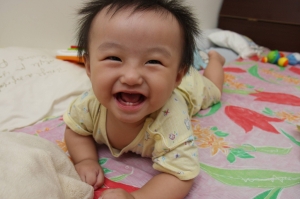 妹妹笑笑