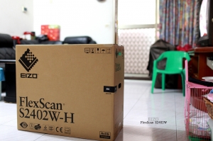 [開箱]EIZO FlexScan S2402W