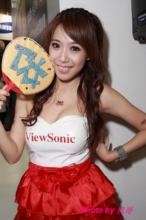 台北應用電腦展 day 3 ●正咩 五十枚  圖多 慎入